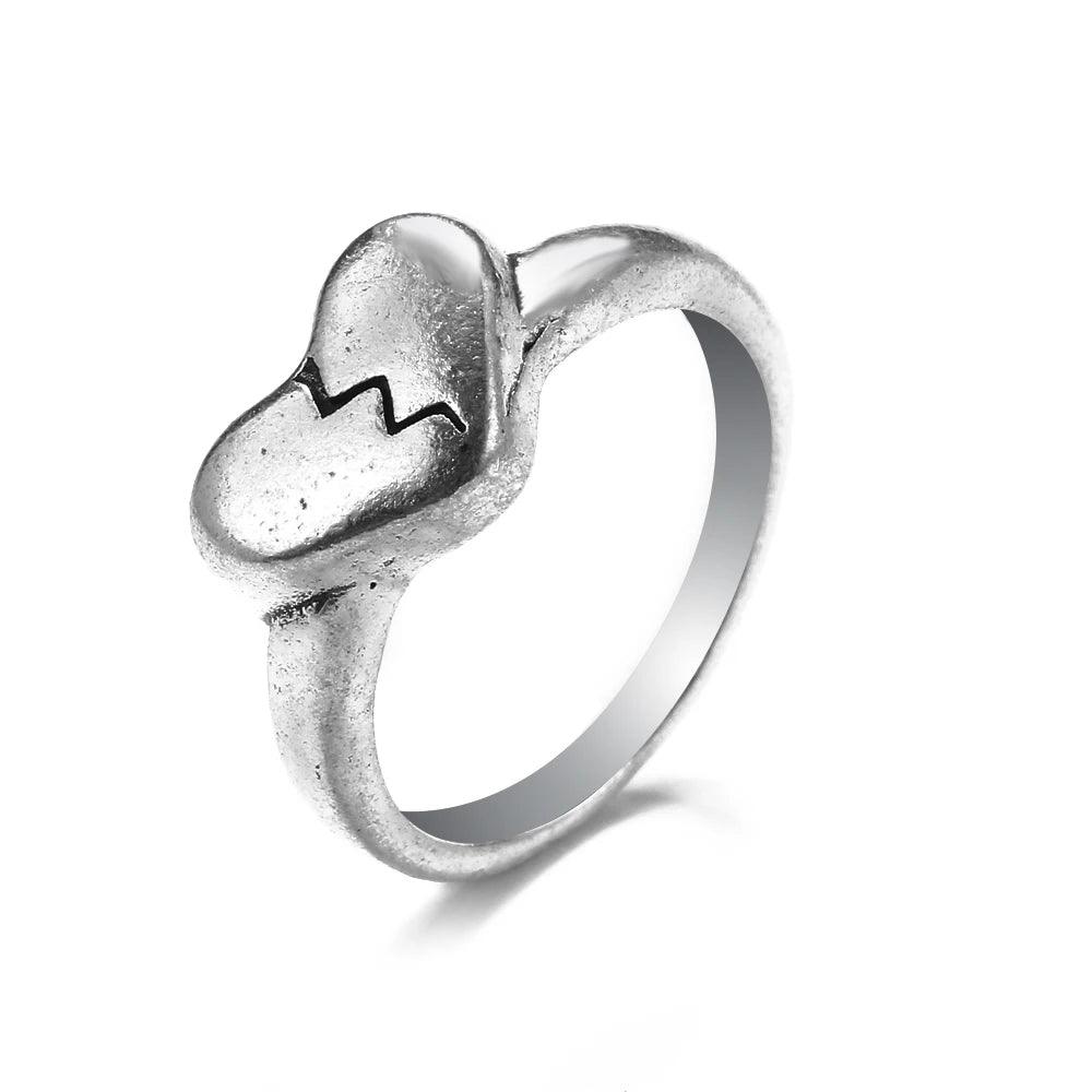 Bague vintage gothique en forme de tête de mort et d'ange pour femme, style hip-hop, couleur argent, papillon, cœur, tendance 2021