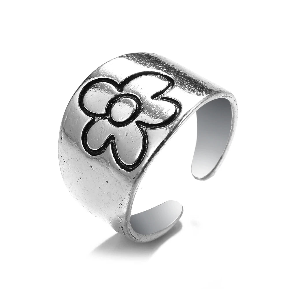 Bague vintage gothique en forme de tête de mort et d'ange pour femme, style hip-hop, couleur argent, papillon, cœur, tendance 2021