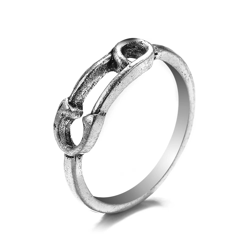 Bague vintage gothique en forme de tête de mort et d'ange pour femme, style hip-hop, couleur argent, papillon, cœur, tendance 2021