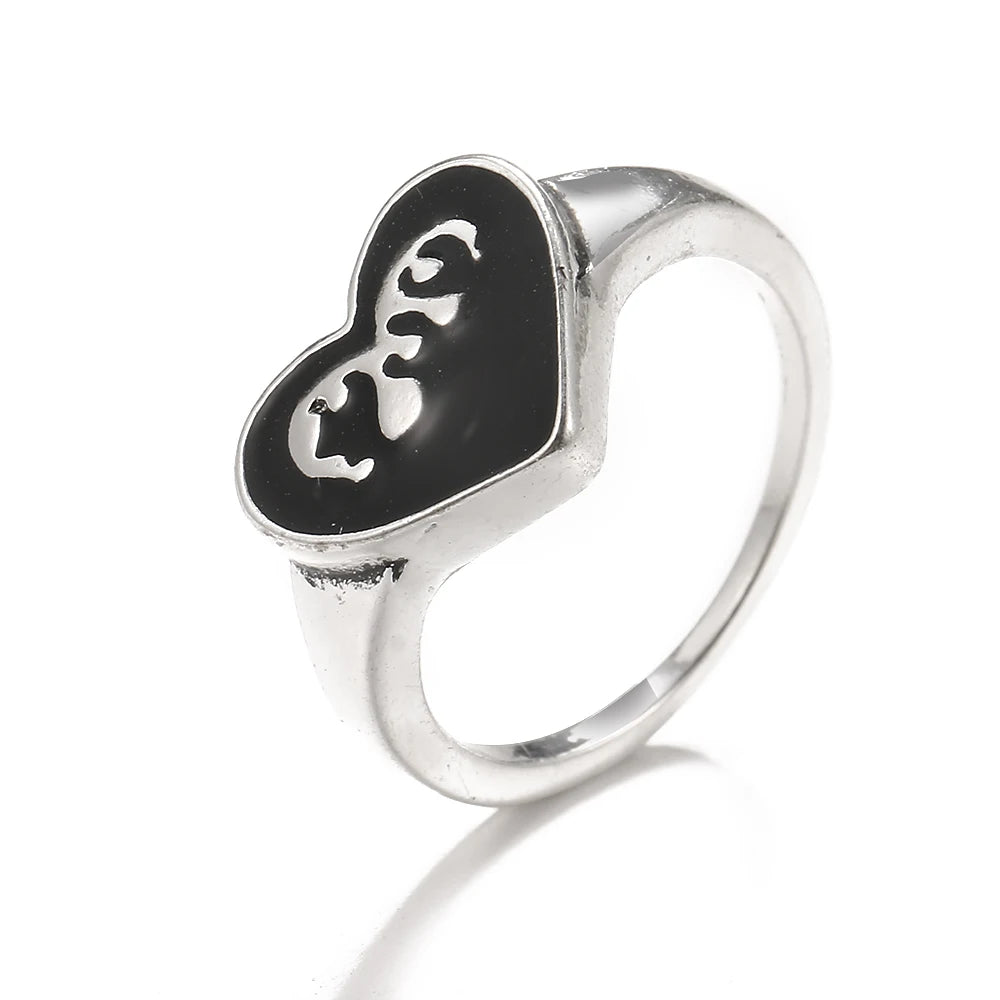 Bague vintage gothique en forme de tête de mort et d'ange pour femme, style hip-hop, couleur argent, papillon, cœur, tendance 2021
