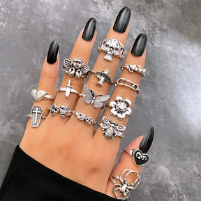 Bague vintage gothique en forme de tête de mort et d'ange pour femme, style hip-hop, couleur argent, papillon, cœur, tendance 2021