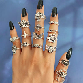 Bague vintage gothique en forme de tête de mort et d'ange pour femme, style hip-hop, couleur argent, papillon, cœur, tendance 2021